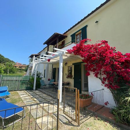 Casa Cirilla - Argonautivacanze Procchio  Exteriör bild